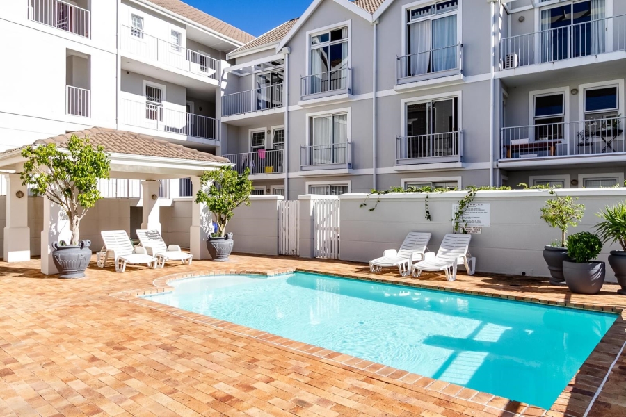 2 Bedroom Property for Sale in Oranjezicht Western Cape